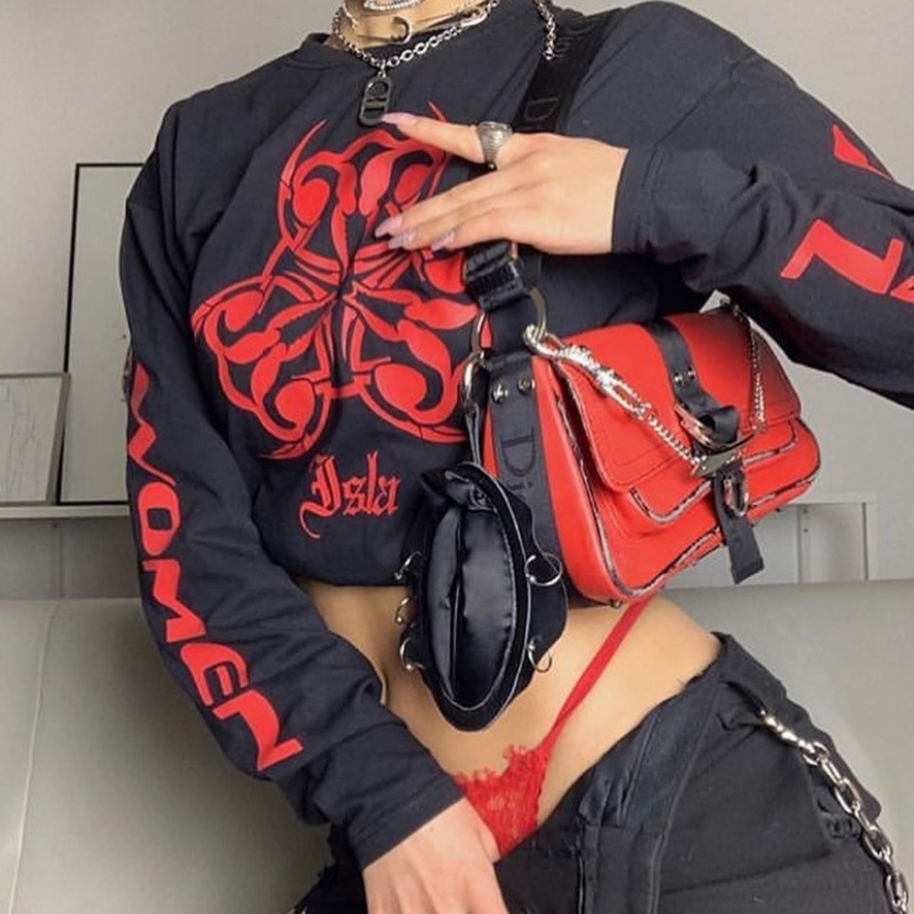 Namilia sweatshirt size small
